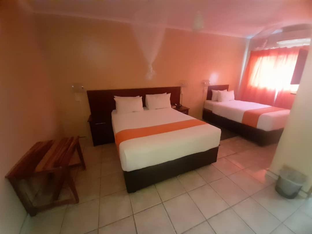 Nkanga Hotel Kasane Exteriér fotografie