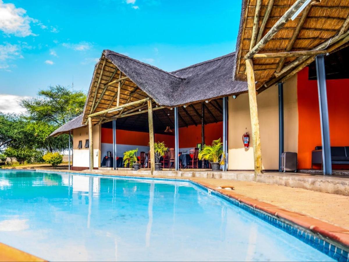 Nkanga Hotel Kasane Exteriér fotografie